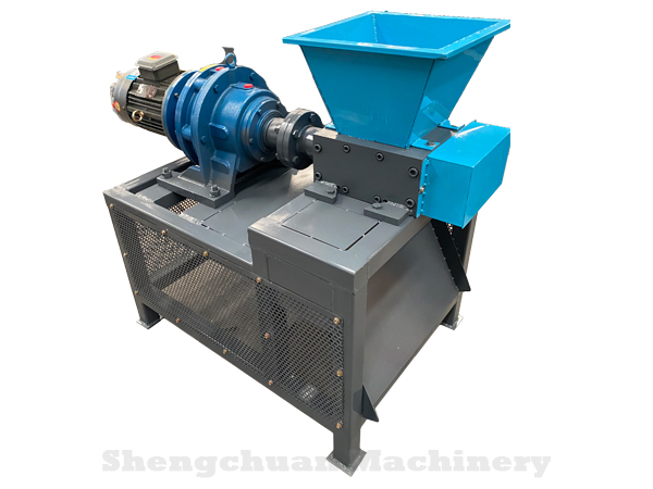 單軸破碎機(jī):破碎界的實(shí)力擔(dān)當(dāng)